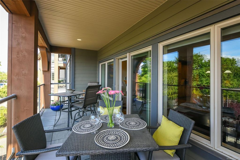 listing image 16041350091792198277