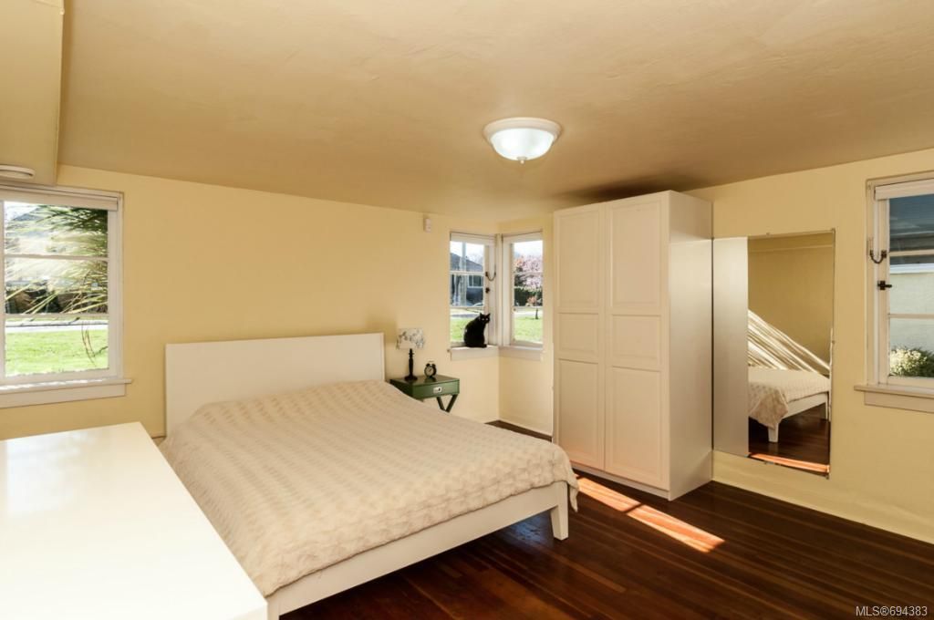 listing image 16046552562767658760