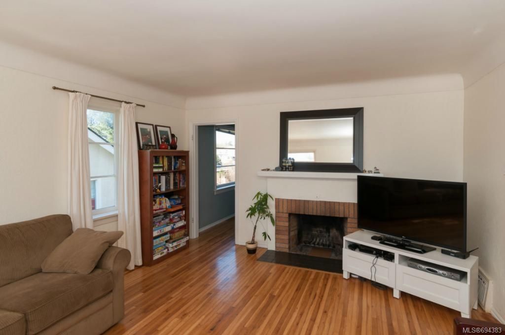 listing image 16045359395410405050