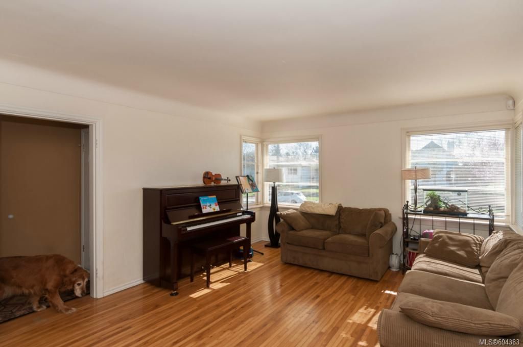 listing image 16042368436221884369