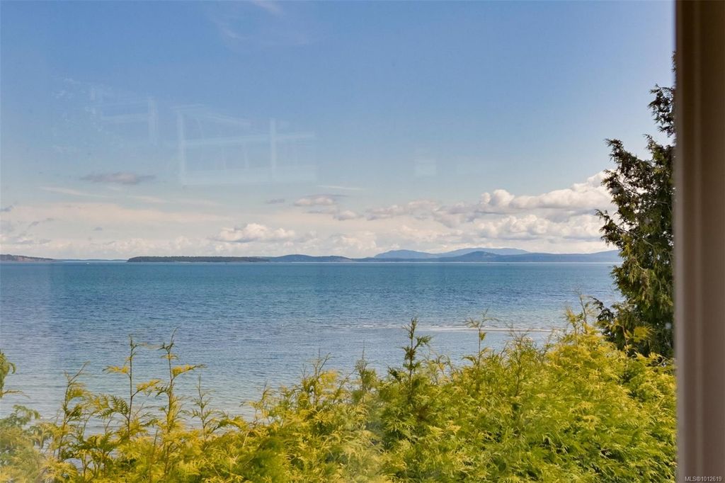 listing image 16046957943616925092