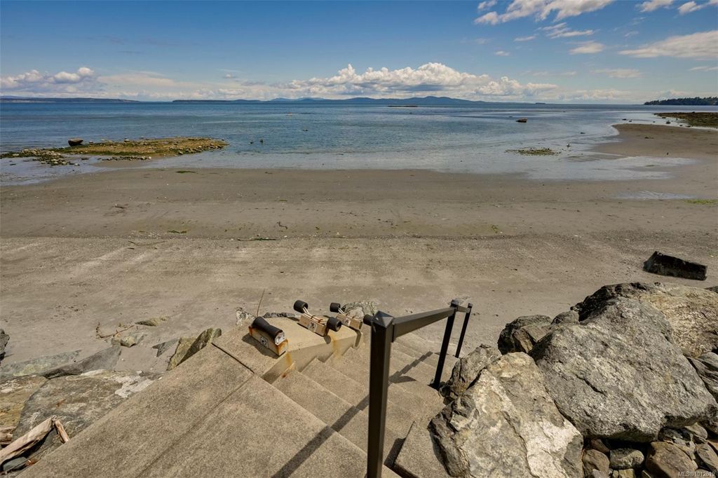 listing image 16040474635317260008