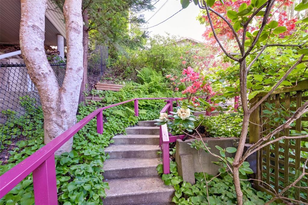 listing image 16043869280155022745