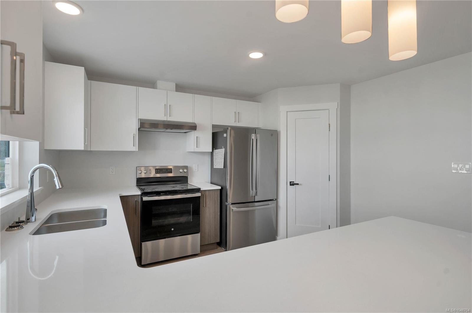 850 Park Forest Dr (SL-67)43