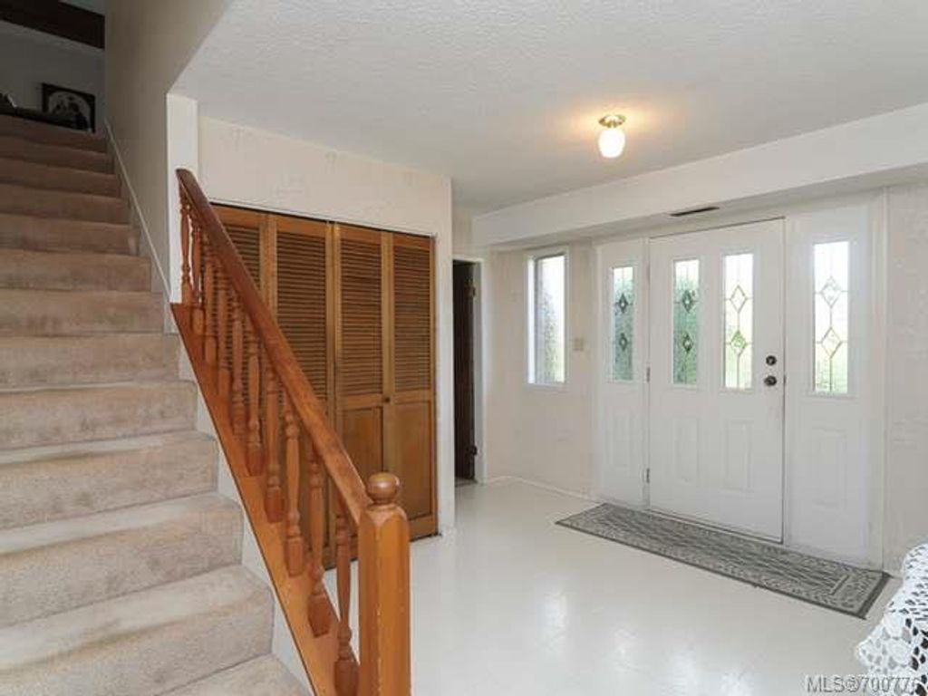 listing image 16043034165729032753