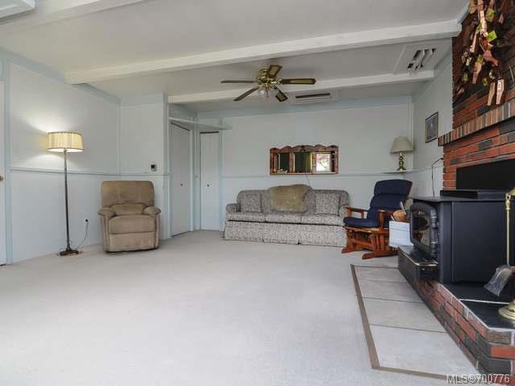 listing image 16044689735714440171