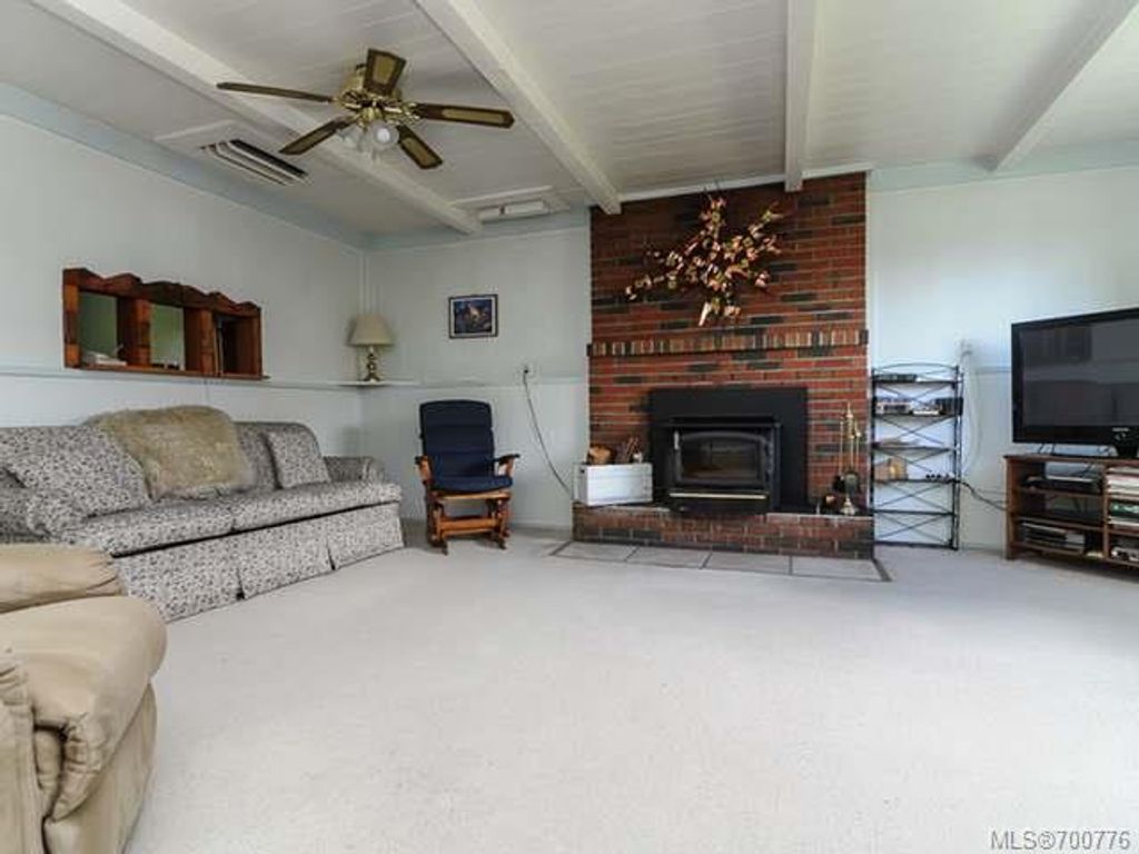 listing image 16043455081997471401