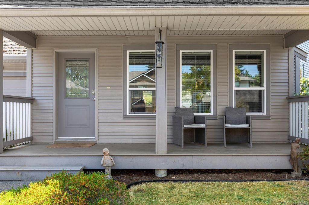 listing image 16049950368003214147