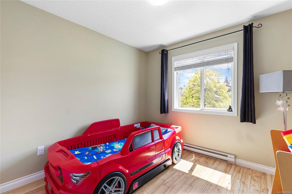 listing image 16047124272168570464