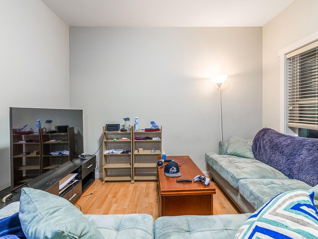 listing image 16040104149947271906