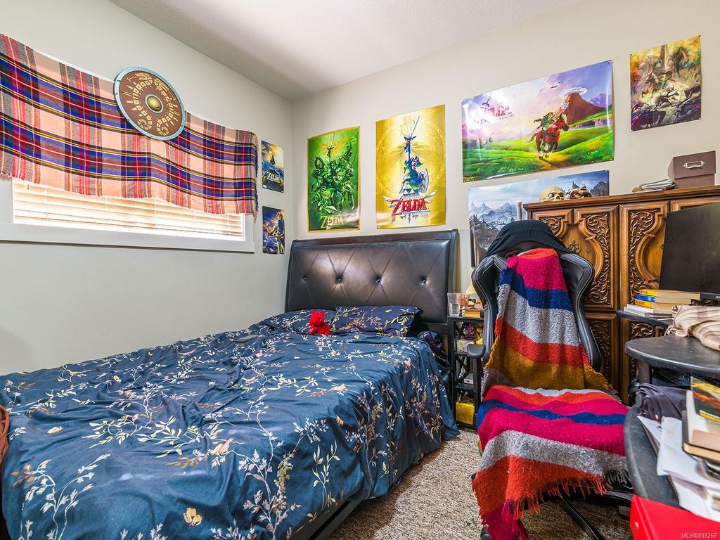 listing image 16045715932871507781