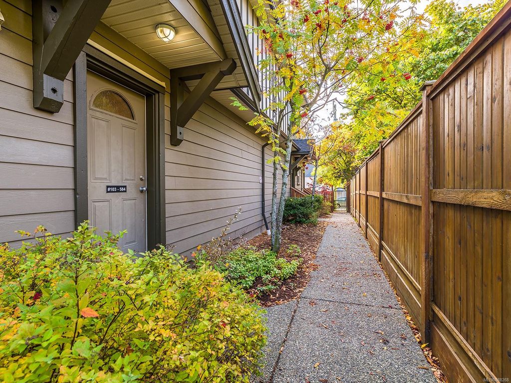 listing image 16040567623935263418