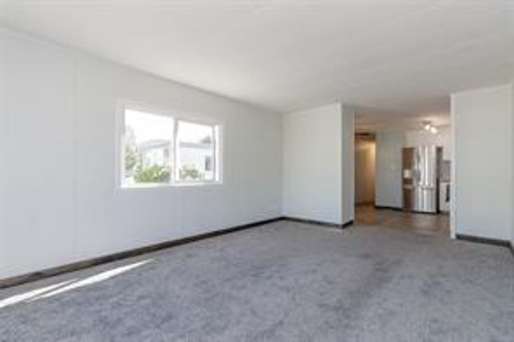 listing image 16044703707902256013