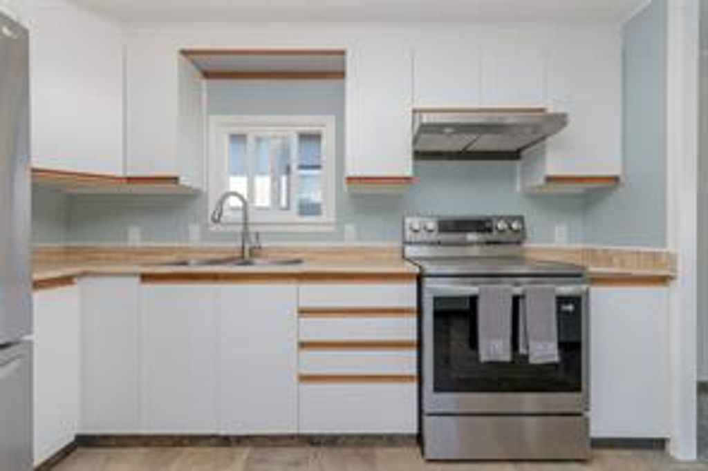 listing image 16043180222947708700