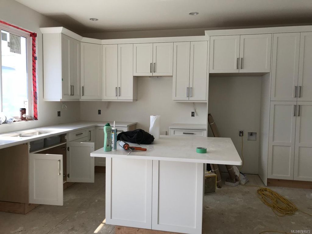 listing image 16040368861689133543