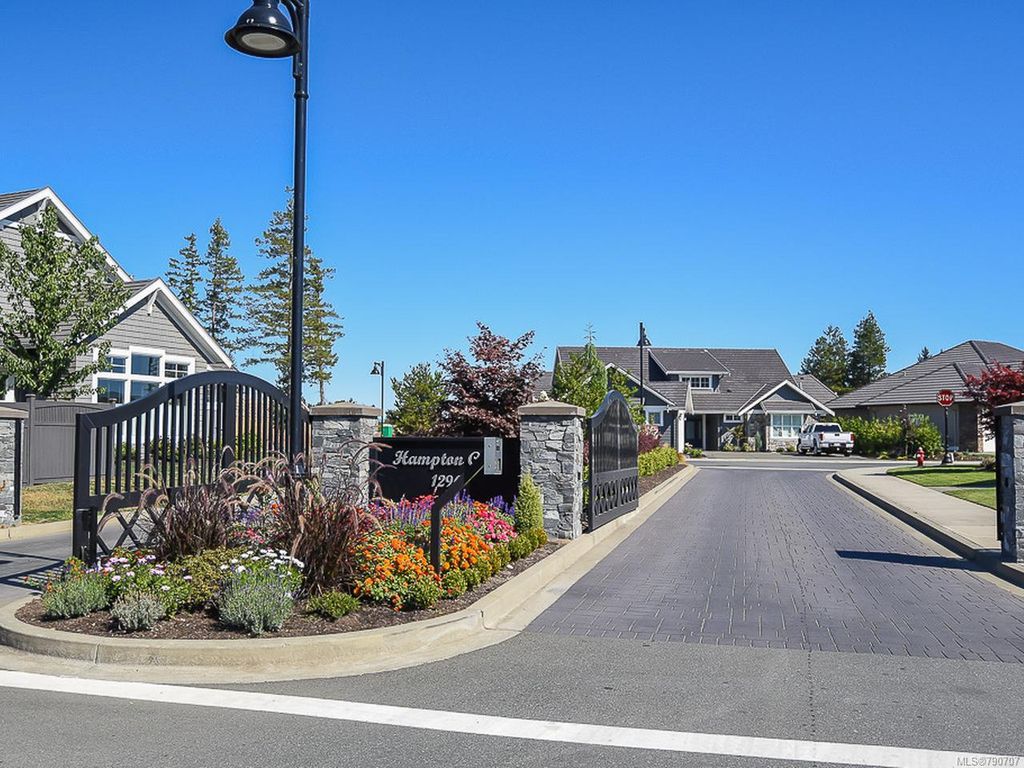listing image 16045600430096681160