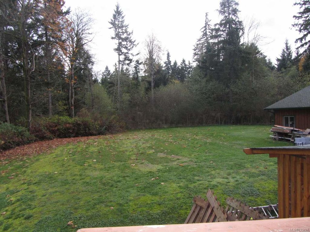 listing image 16046117677152377302