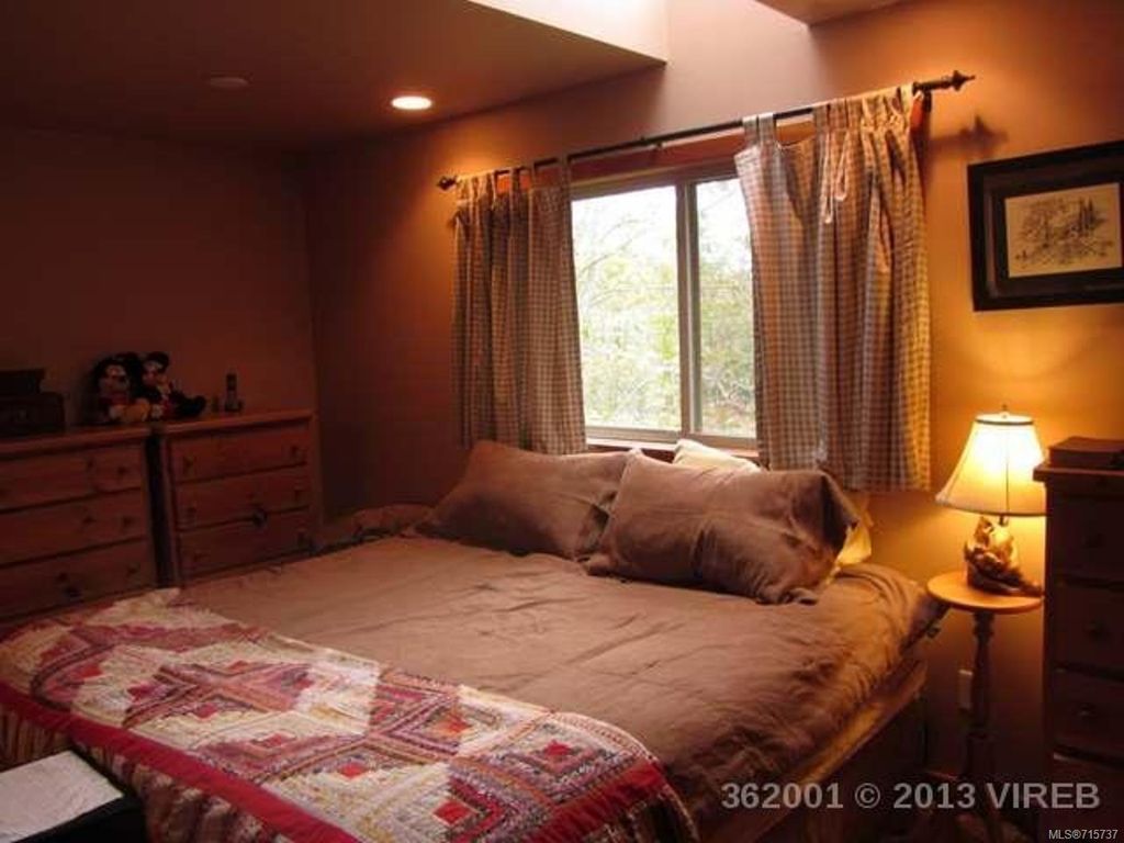 listing image 16047906308669059370