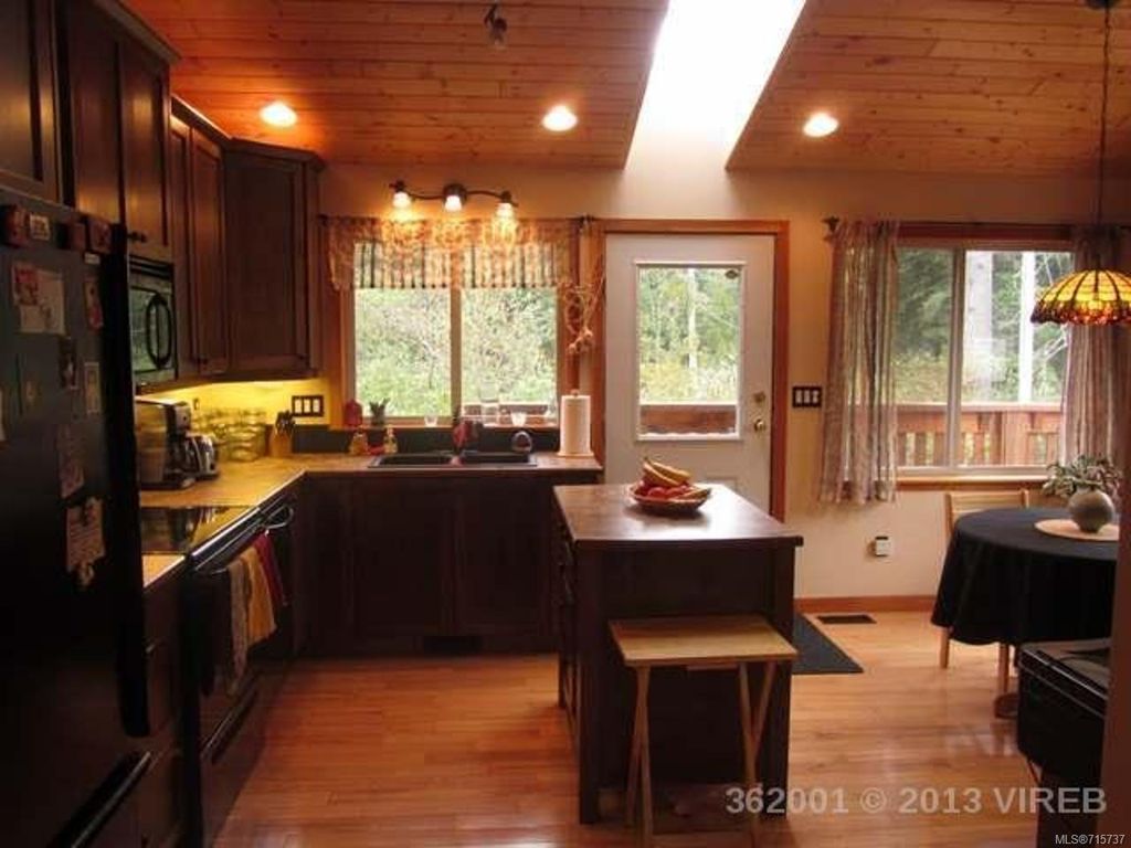 listing image 16046735744747935986