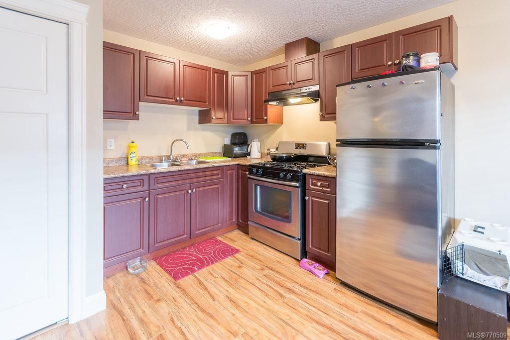 listing image 16047217669633733772