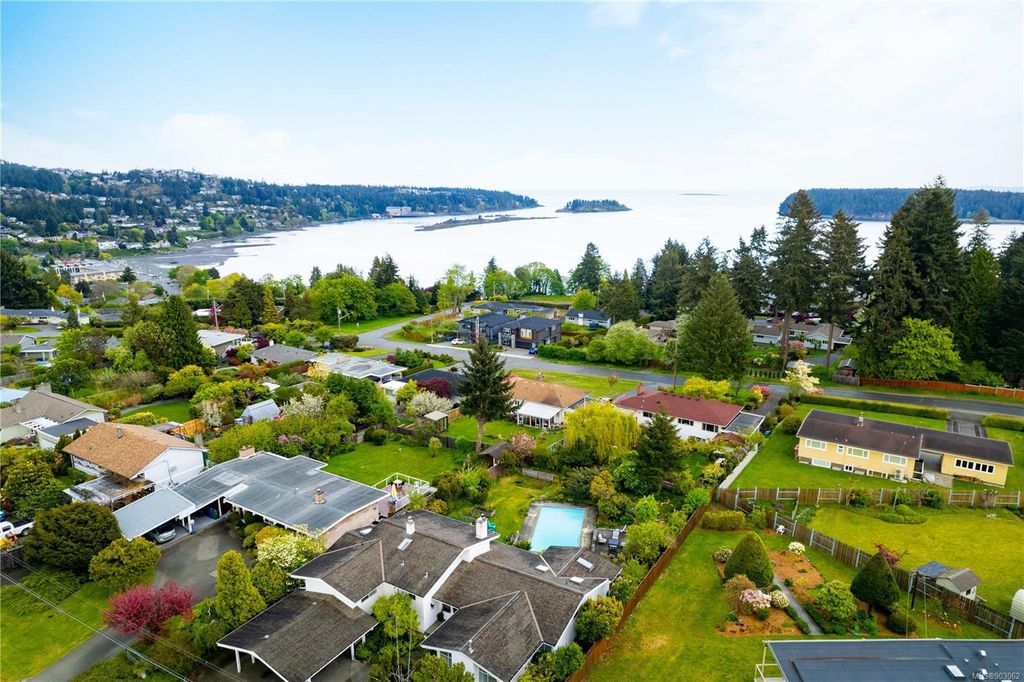 listing image 16043478692411