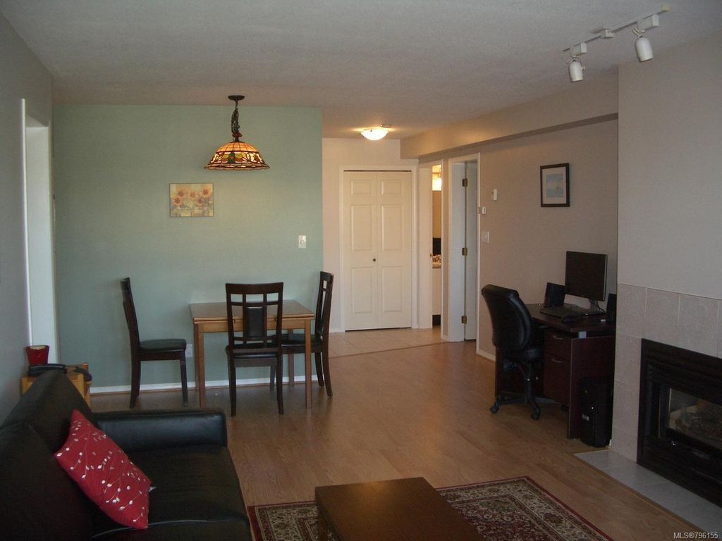 listing image 16043434318374182224