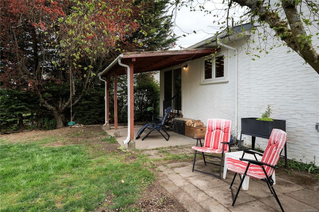 listing image 16040973276684470548