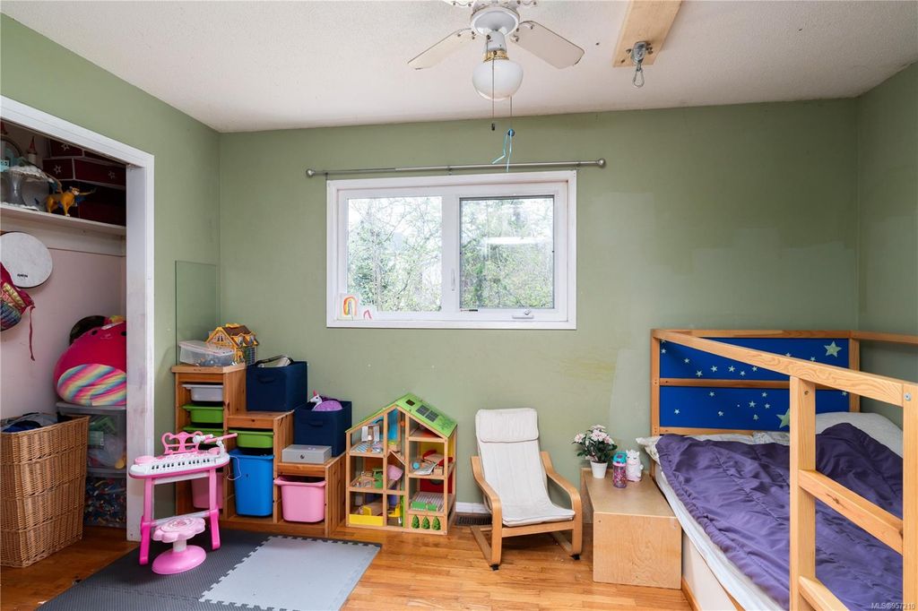 listing image 16048210942289262006