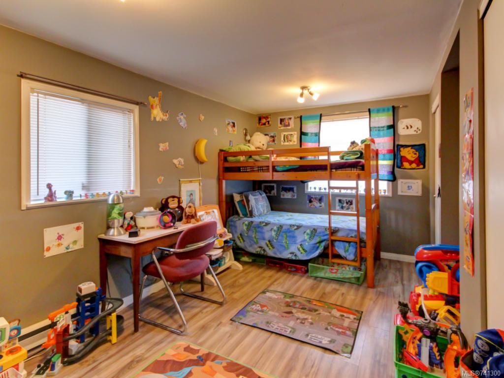 listing image 16046716356438025470