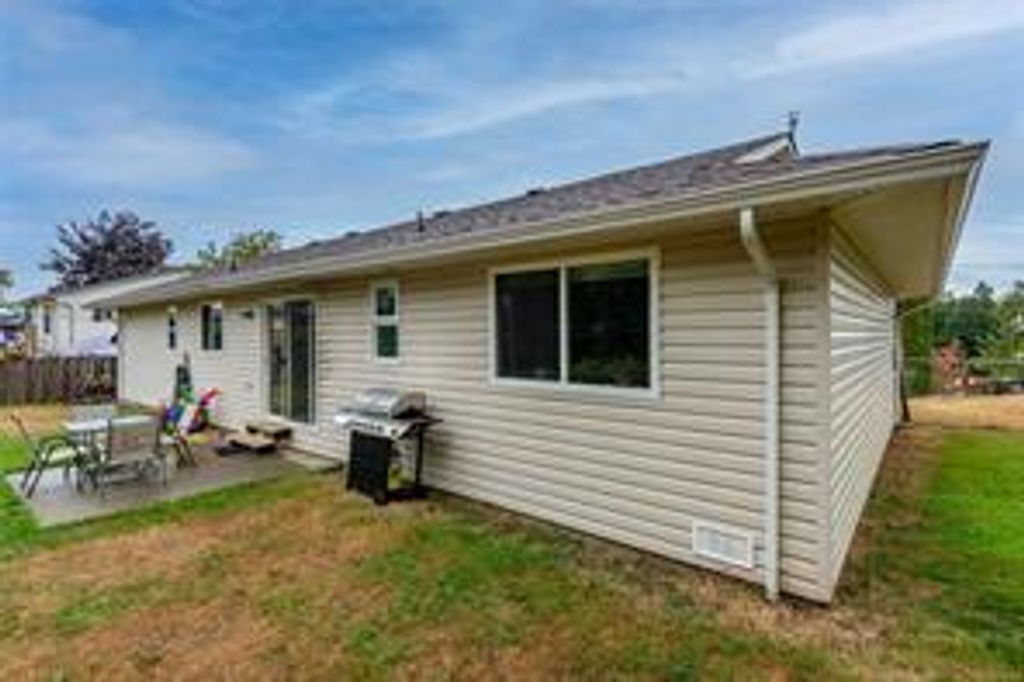 listing image 16048727380145562091