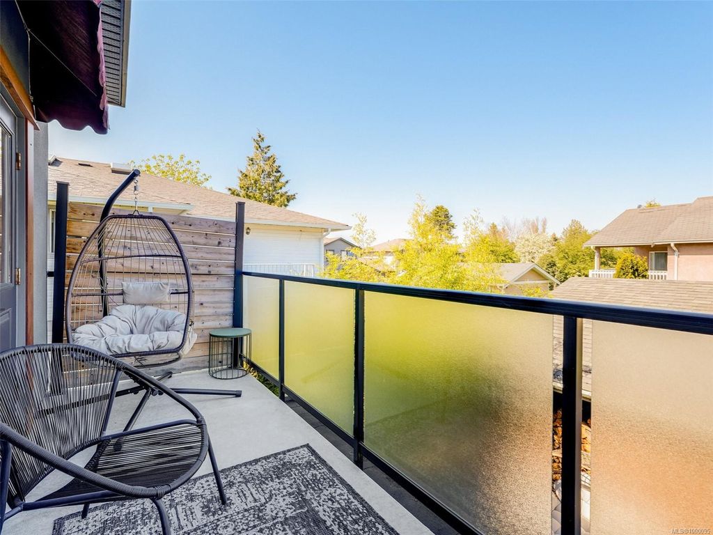 listing image 16042416968903156329