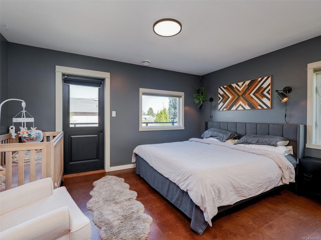 listing image 16045807052027138854