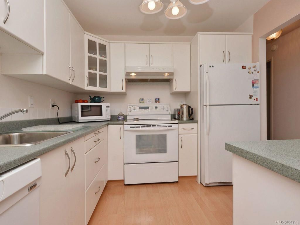 listing image 16044720378895203286