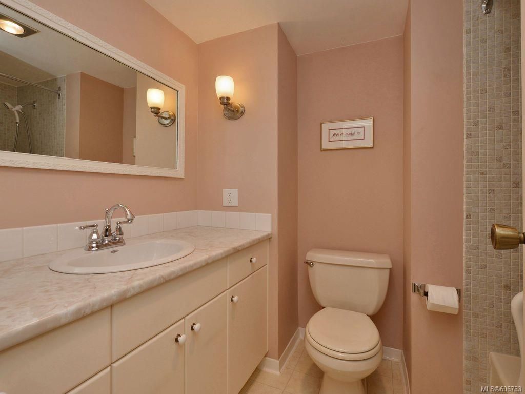 listing image 16049933174670350026