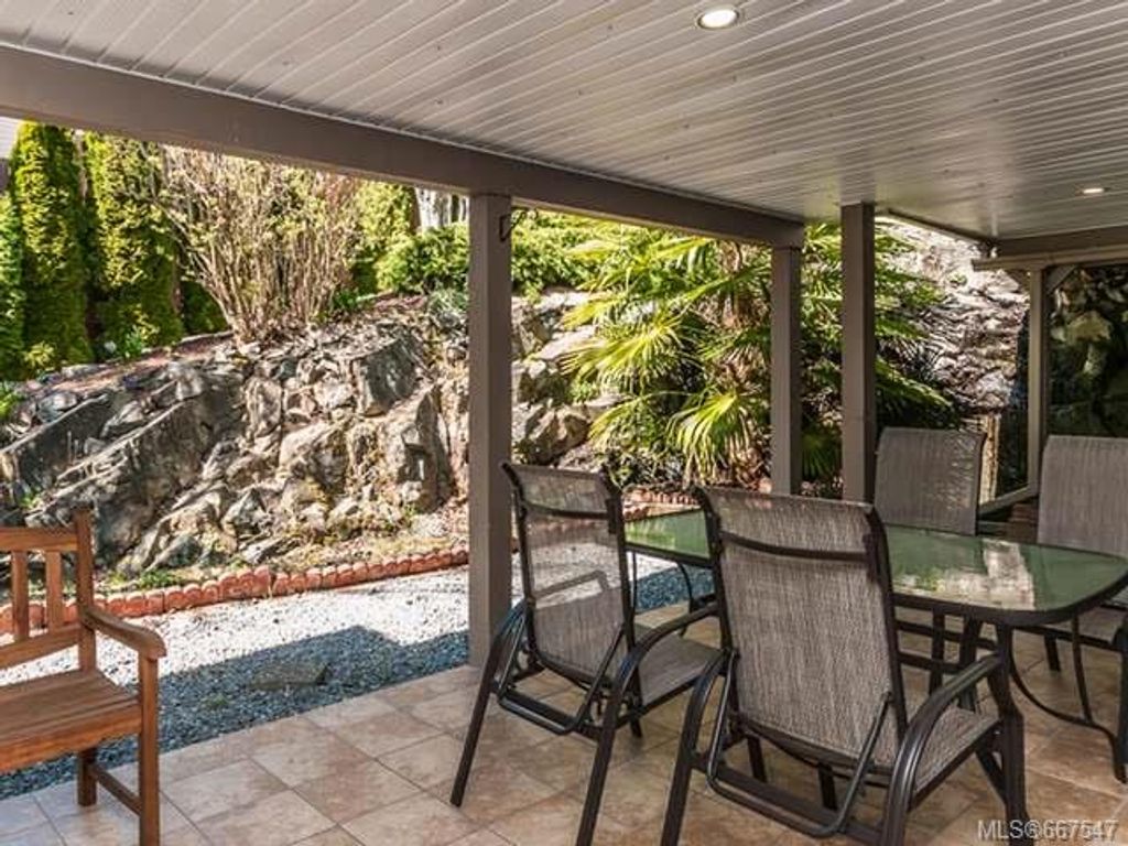 listing image 16041270336312164944