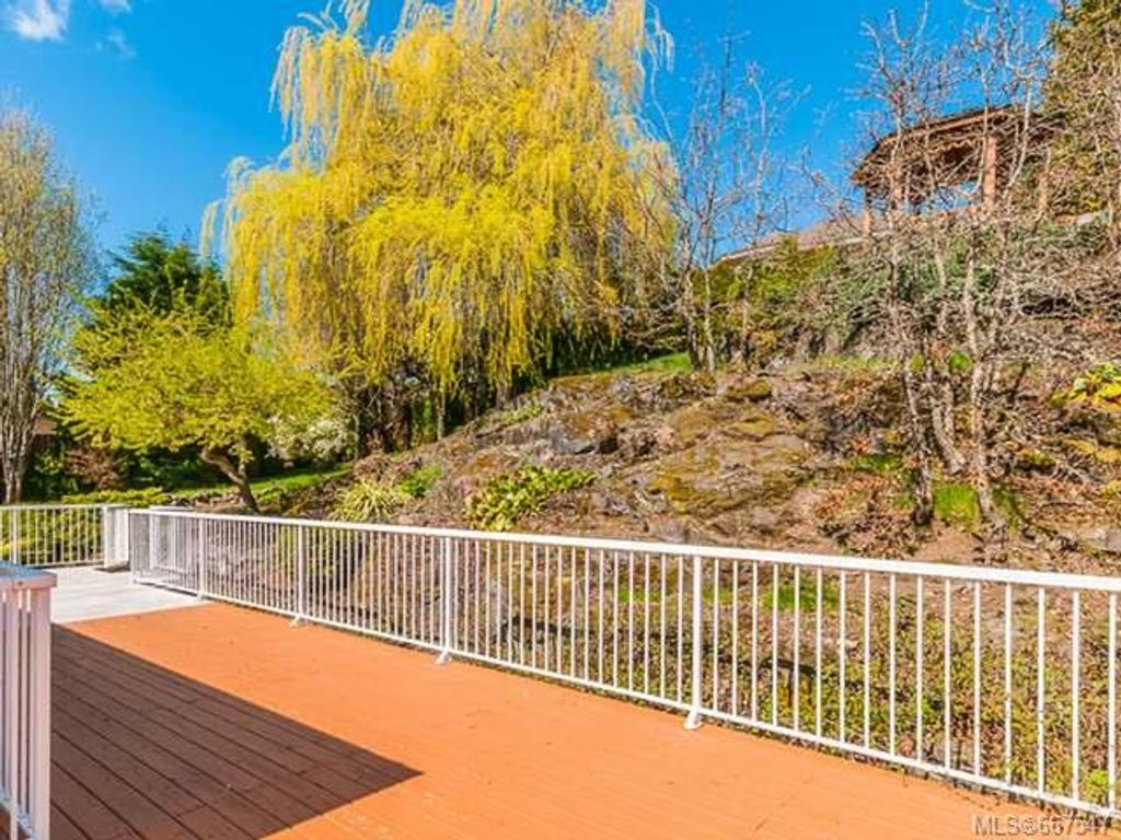 listing image 16040804526541289319