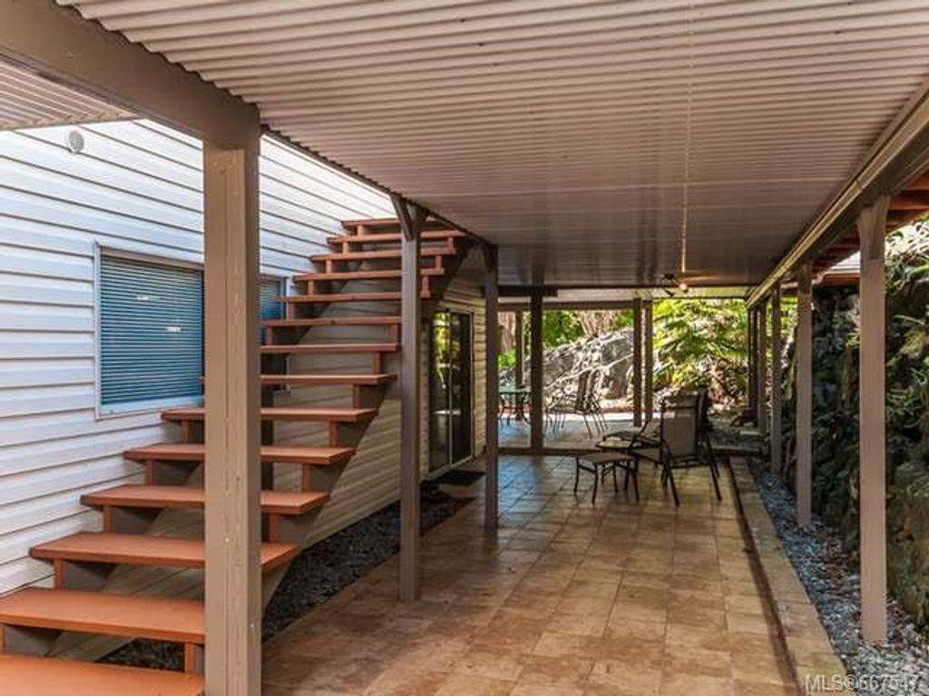 listing image 16045069362776655254