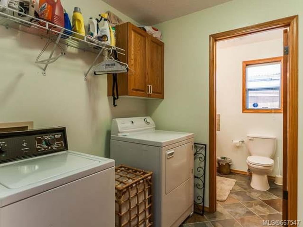 listing image 16047979576956601625