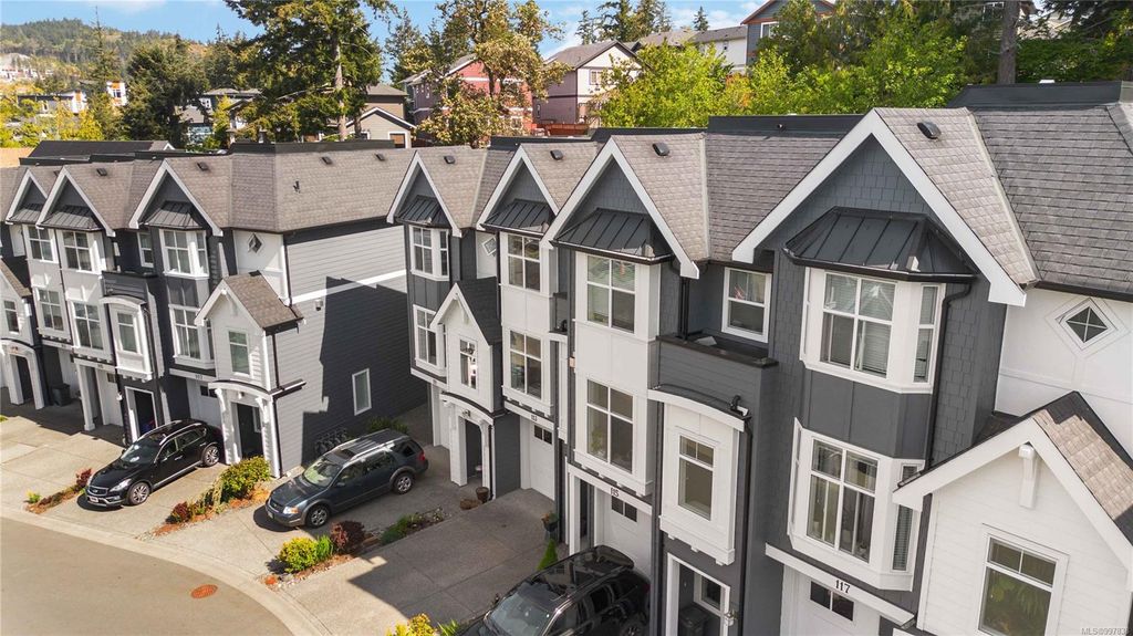 listing image 16045654726499685967