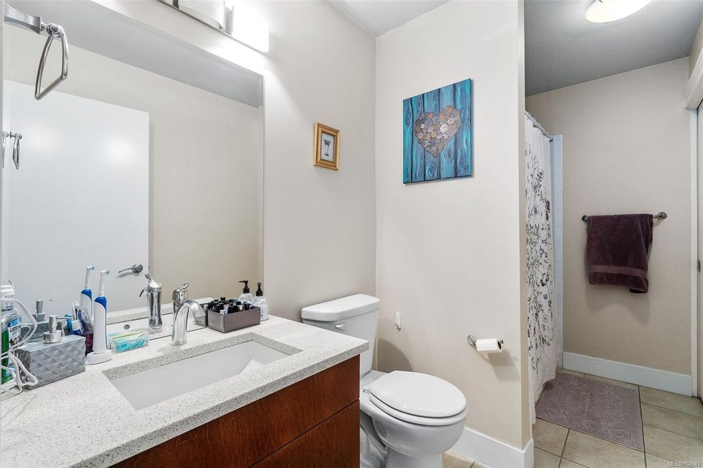 listing image 16042118367798123946
