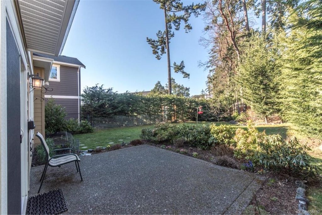 listing image 16042281296458515849