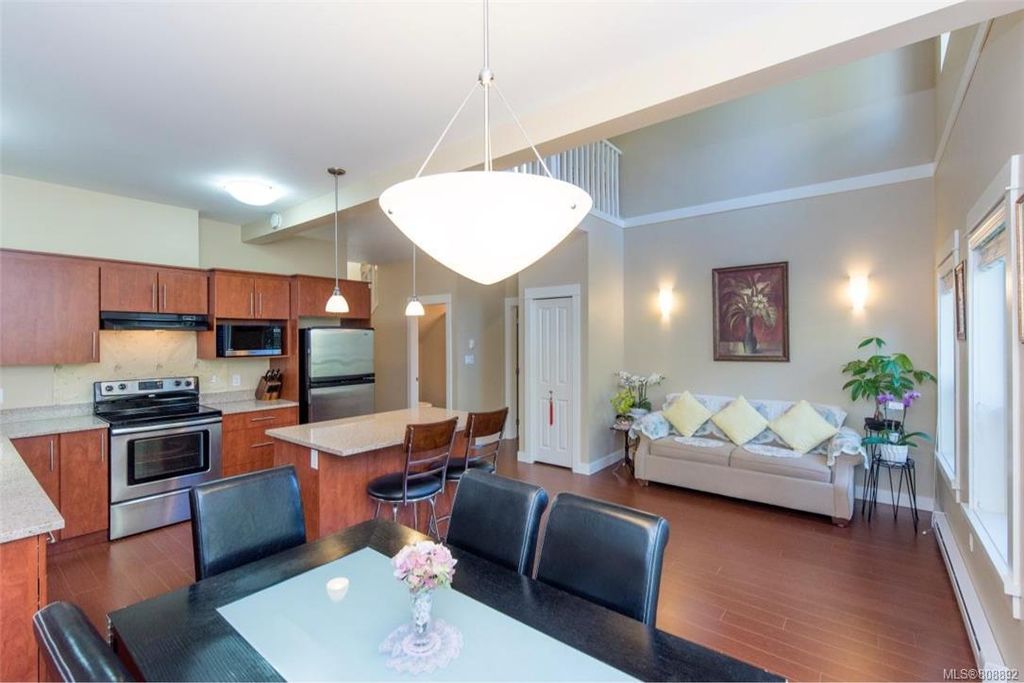 listing image 16044241985057267832