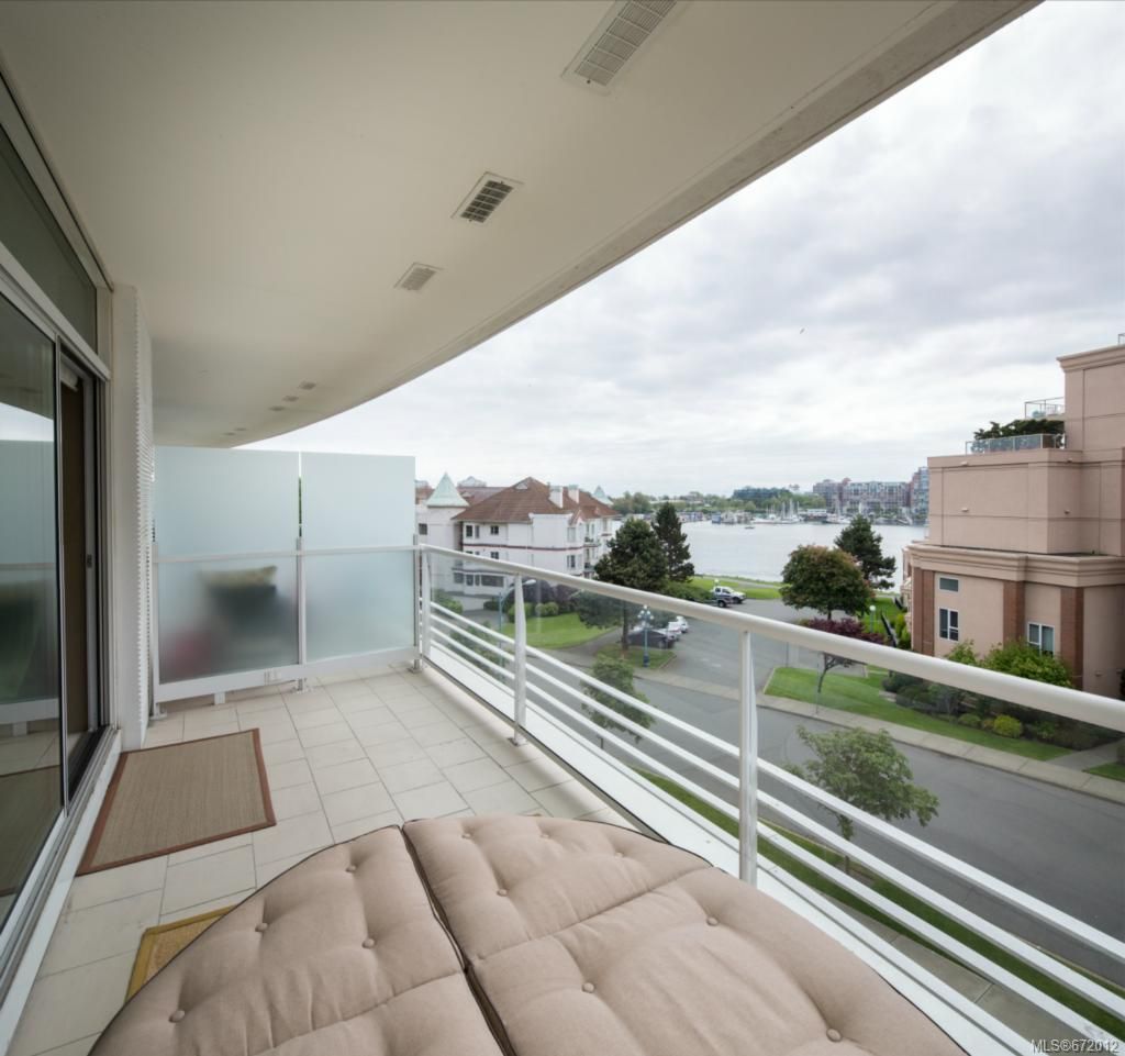 listing image 16041078347091031611