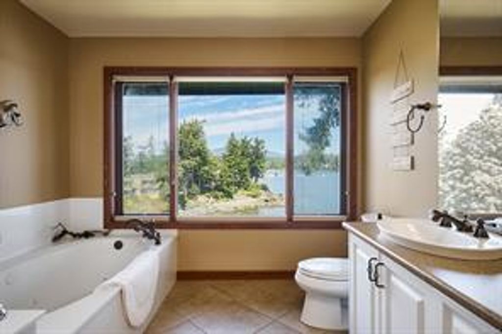 listing image 16042456436436