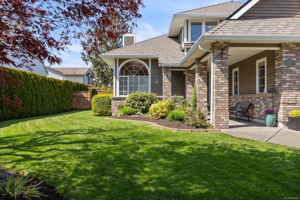 listing image 16049096939868292839