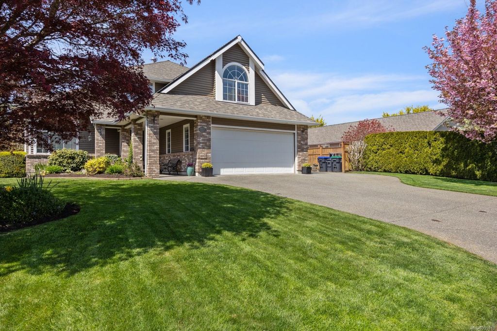 listing image 16047939815104333903