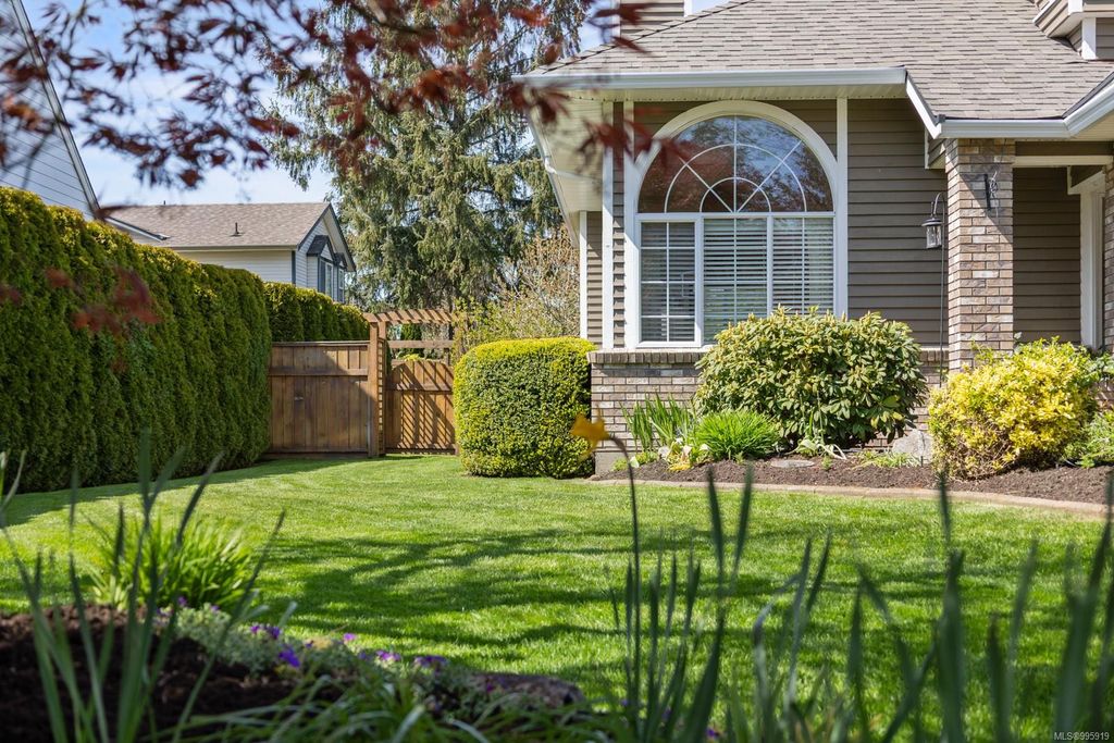 listing image 16049625320849826838