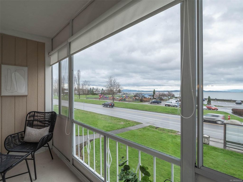 listing image 16045508298919262914
