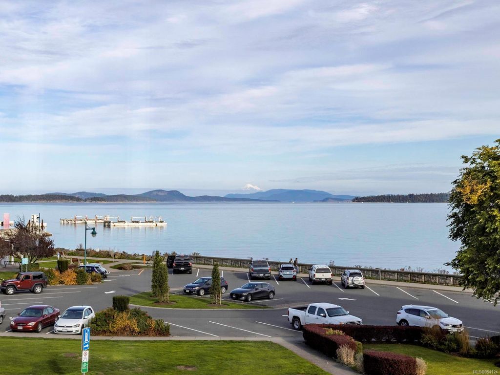 listing image 16044325588723524718
