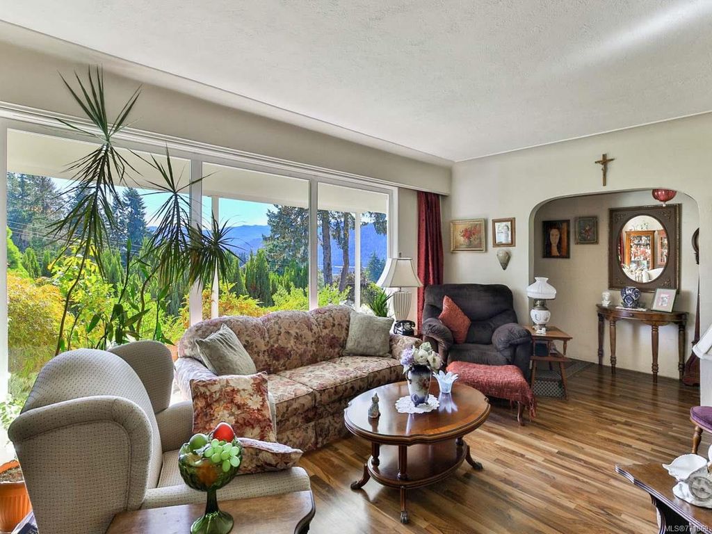 listing image 16047307335362948429